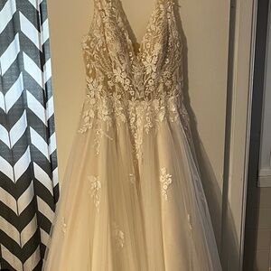 Wedding dress curs corset top size 16